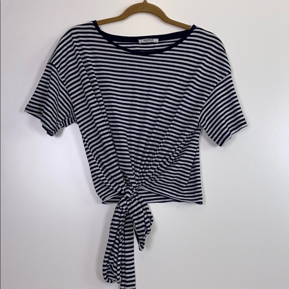 Zara Tops - Zara I Striped Crop Tee W/ Tie Bottom Size Medium
